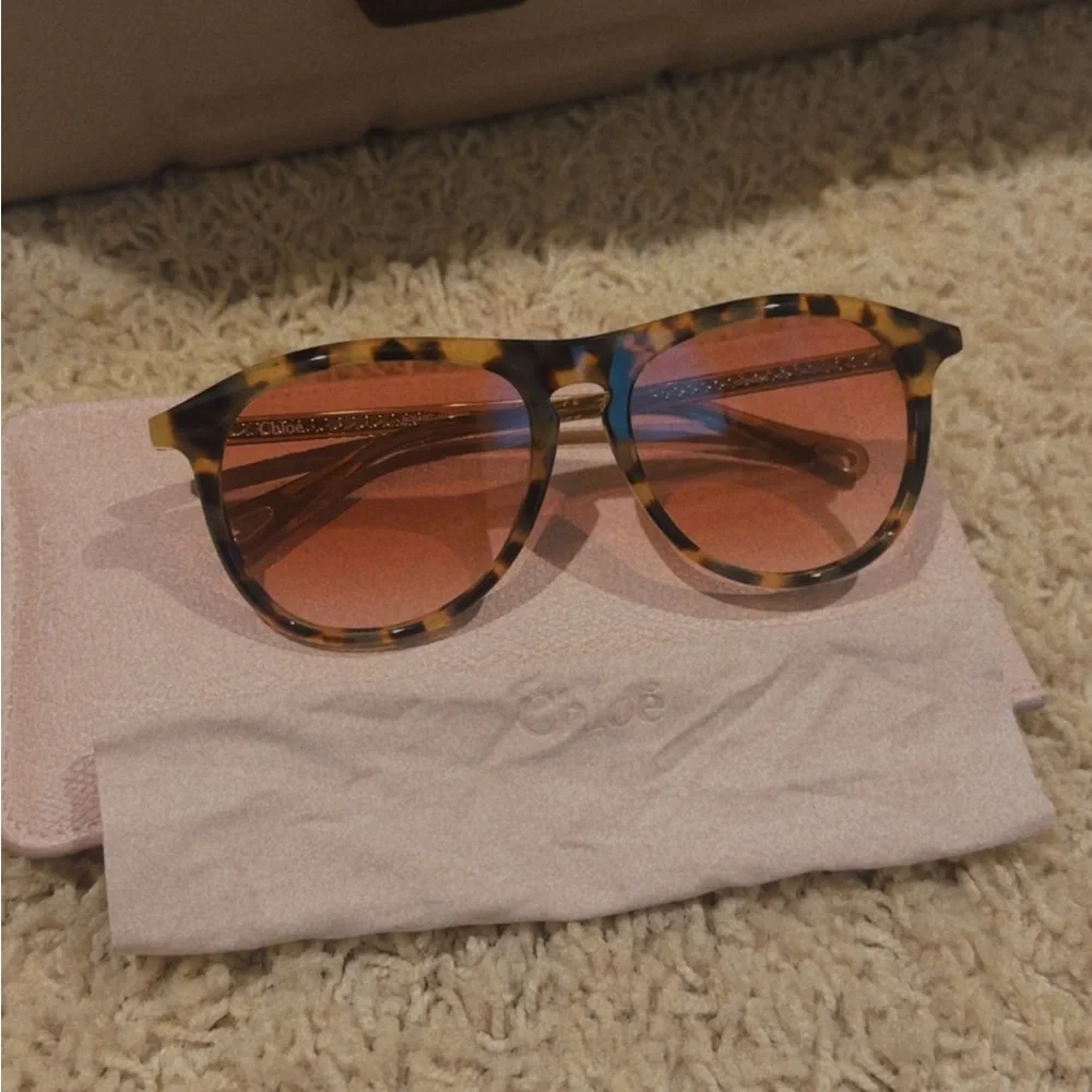 Chloe Tortoiseshell Sunglasses - Picture 3 of 7